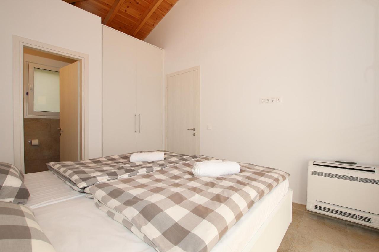 Sunset Sea View Villa 5 Арилас Екстериор снимка