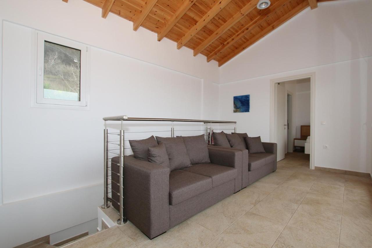 Sunset Sea View Villa 5 Арилас Екстериор снимка