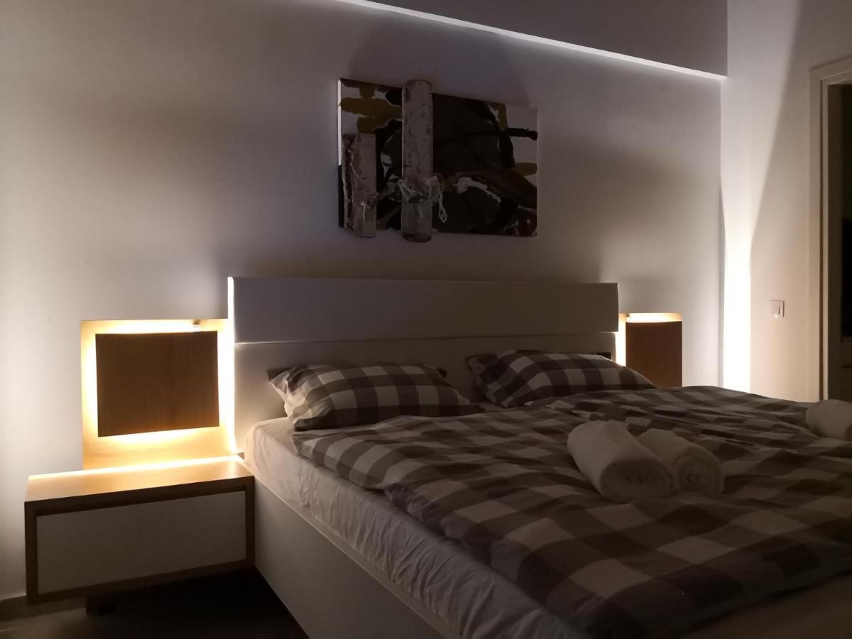 Sunset Sea View Villa 5 Арилас Екстериор снимка